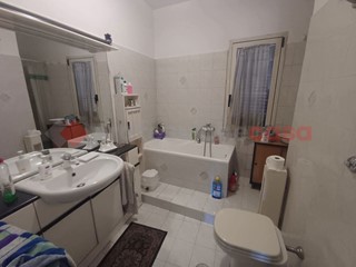 Appartamento in Vendita a Ceprano, 68'000&euro;, 180 m², con Box