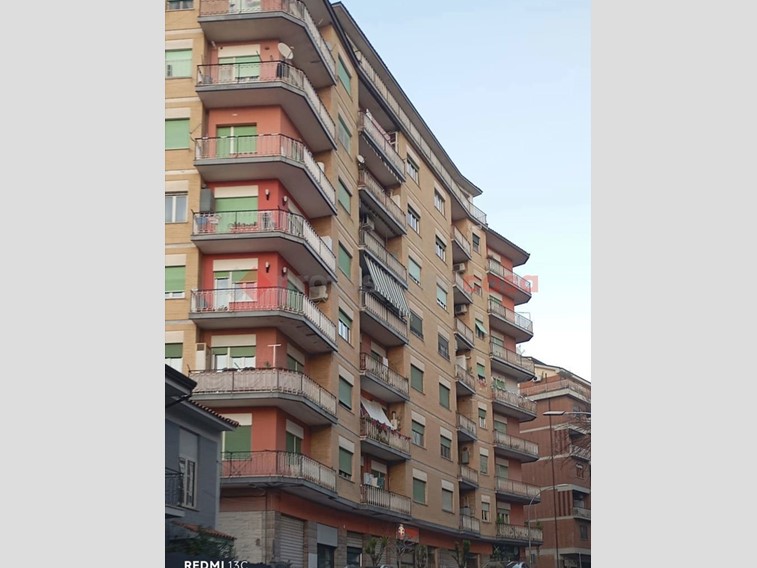 Quadrilocale in Vendita a Frosinone, 79'999&euro;, 80 m²