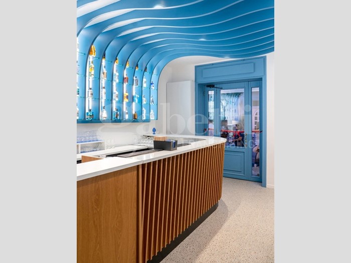 Attività commerciale in Vendita a Pompei, 160'000&euro;, 190 m²