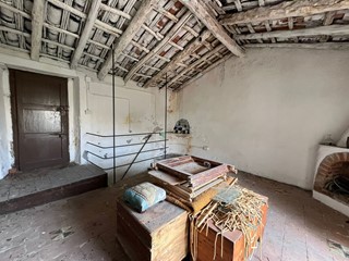 Casa Indipendente in Vendita a Castroreale, 19'000&euro;, 84 m²