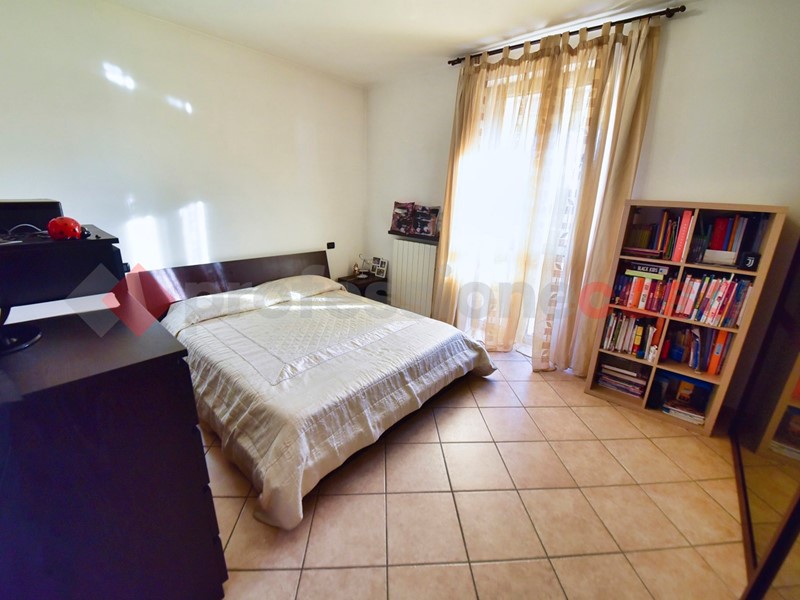 Trilocale in Vendita a Paderno Dugnano, 260'000&euro;, 71 m², arredato, con Box