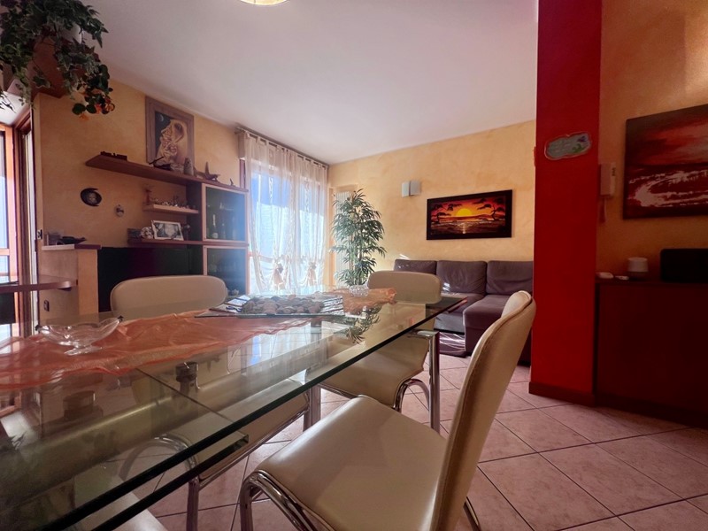 Casa Semi Indipendente in Vendita a Cesena, 415'000&euro;, 166 m², arredato, con Box