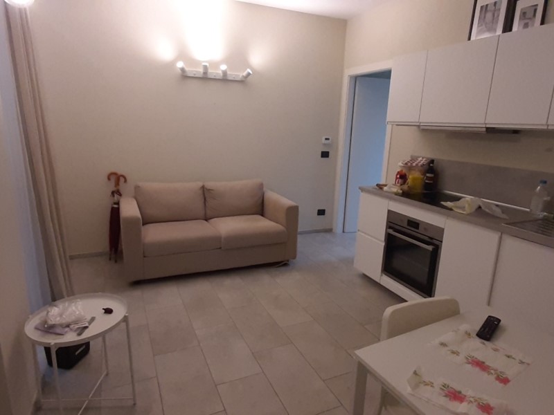 Casa Semi Indipendente in Affitto a Torino, zona Mirafiori, 680&euro;, 55 m², arredato