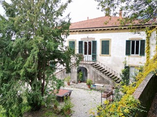 Villa in Vendita a Lucca, 1'200'000&euro;, 600 m²
