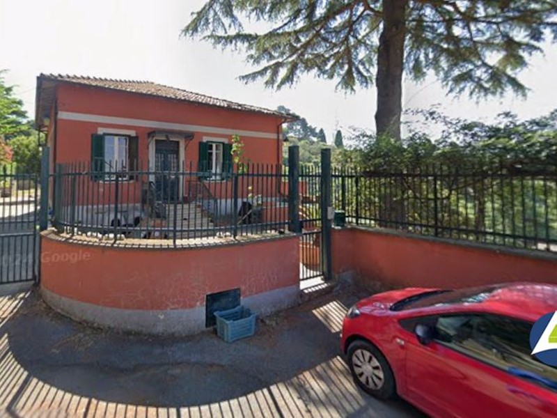 Casa Indipendente in Vendita a Velletri, 282'937&euro;, 290 m²