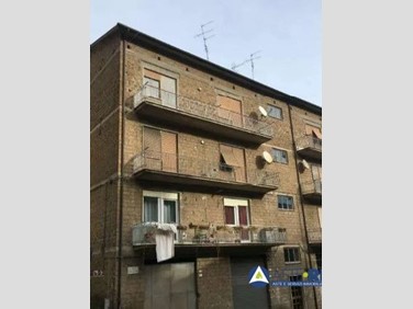 Trilocale in Vendita a Carbognano, 16'500&euro;, 130 m²