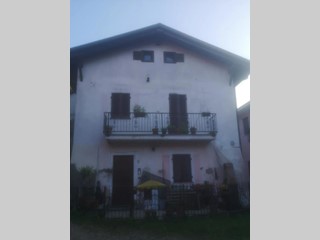 Appartamento in Vendita a Baldissero Torinese, 45'000&euro;, 123 m²