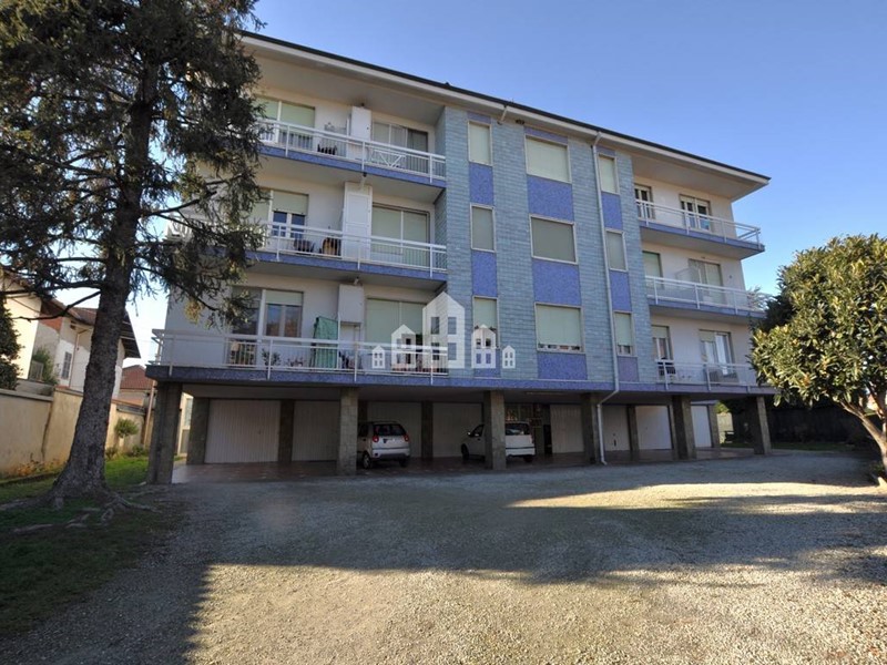 Appartamento in Vendita a Rivarolo Canavese, 159'000&euro;, 110 m²