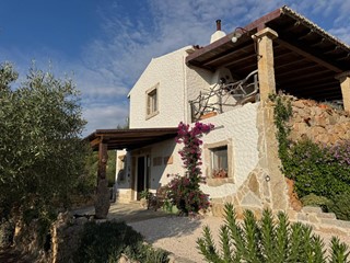Casa Semi Indipendente in Vendita a Arzachena, 620'000&euro;, 185 m²