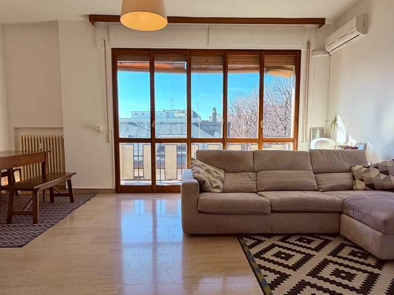 Quadrilocale in Vendita a Pesaro, 310'000&euro;, 120 m²