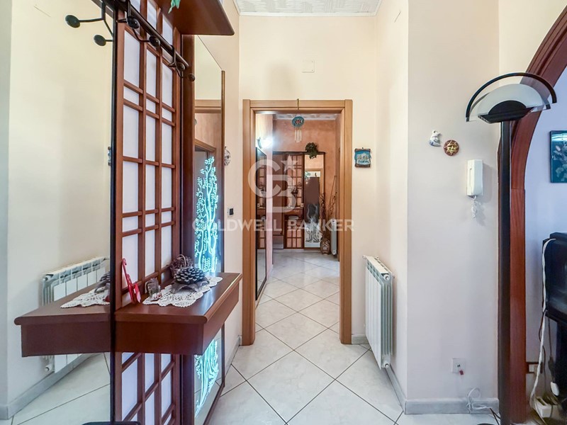 Trilocale in Vendita a Aci Catena, 79'000&euro;, 112 m²