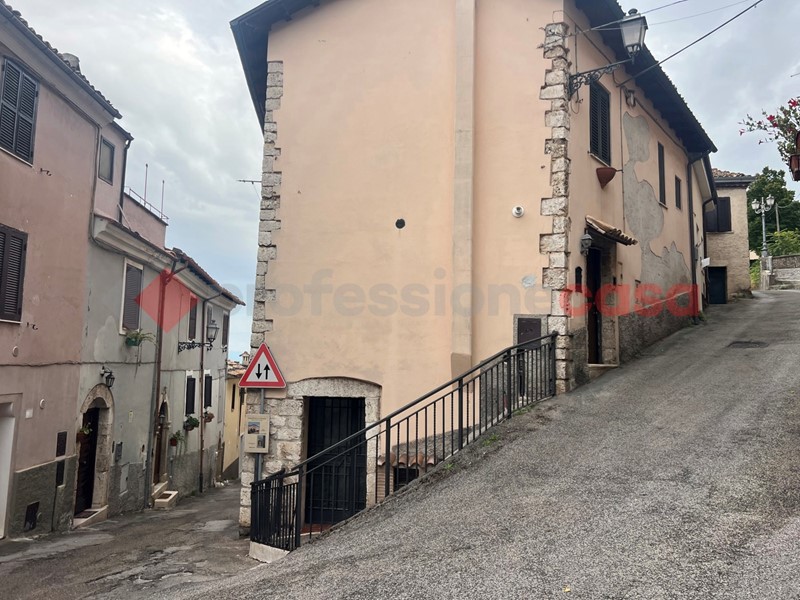 Bilocale in Vendita a Alatri, 42'000&euro;, 62 m²
