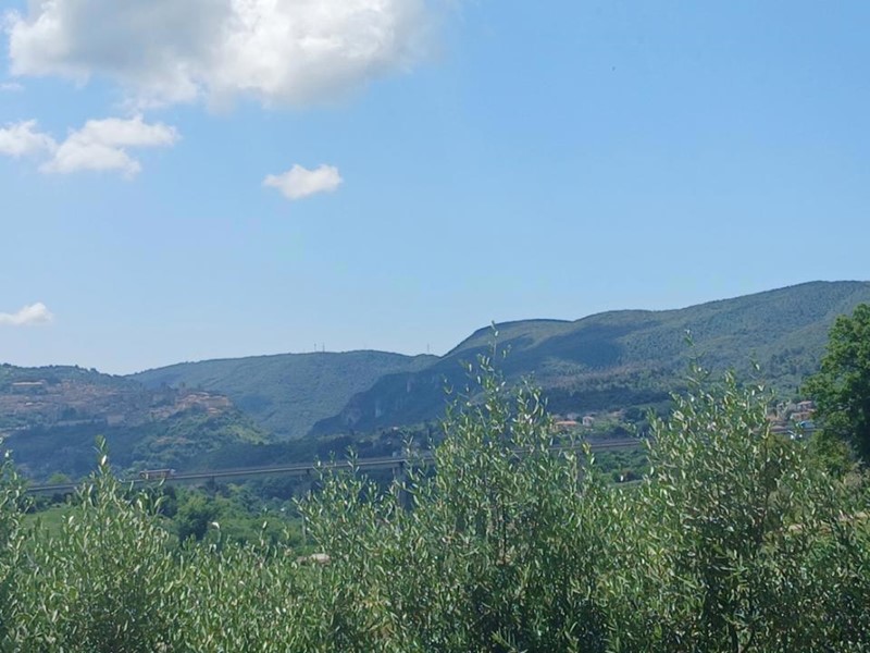 Terreno edificabile in Vendita a Narni, 95'000&euro;, 7000 m²