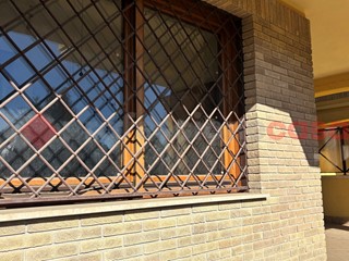 Villetta a schiera in Vendita a Alatri, 250'000&euro;, 140 m², con Box