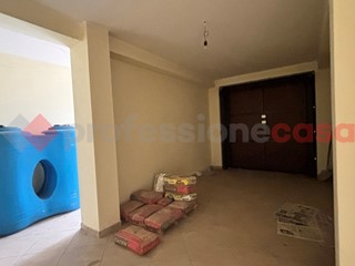 Villetta a schiera in Vendita a Alatri, 230'000&euro;, 130 m², con Box