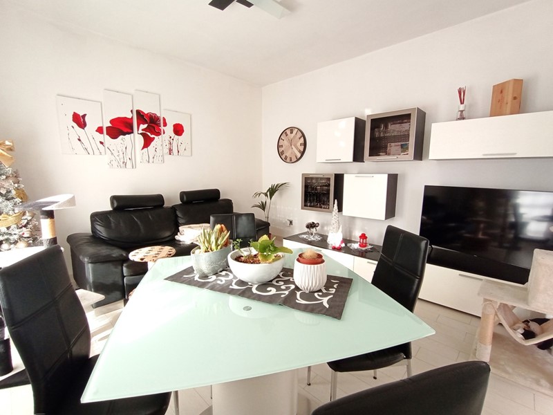 Appartamento in Vendita a Cavarzere, 100'000&euro;, 85 m², arredato