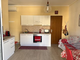 Bilocale in Vendita a Sanremo, 110'000&euro;, 37 m²