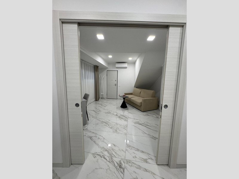 Appartamento in Vendita a Sanremo, zona Centro, 320'000&euro;, 92 m², arredato