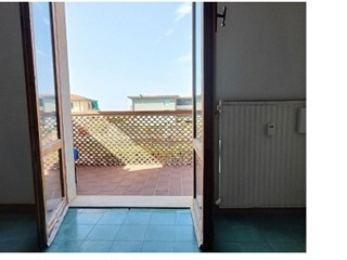 Quadrilocale in Vendita a Carrara, zona Marina Di Carrara, 180'000&euro;, 84 m²