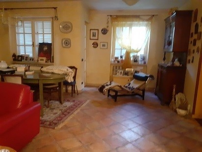 Casa Semi Indipendente in Vendita a Carrara, zona Avenza, 290'000&euro;, 150 m²