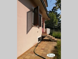 Villetta a schiera in Vendita a Fosdinovo, 345'000&euro;, 190 m²