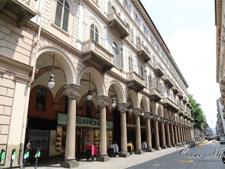 Trilocale in Affitto a Torino, 1'000&euro;, 85 m²