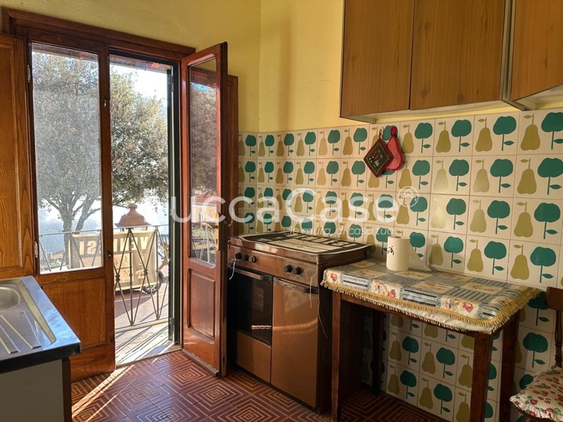 Casa Indipendente in Vendita a Villa Basilica, 70'000&euro;, 100 m²