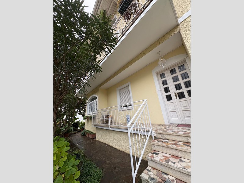 Quadrilocale in Affitto a Gardone Val Trompia, zona Ospedale , 700&euro;, 110 m², arredato