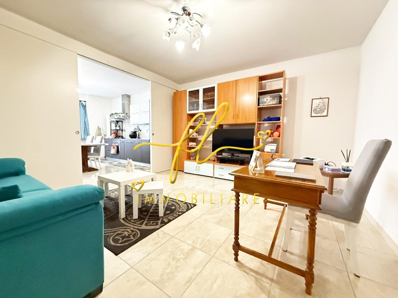 Trilocale in Vendita a Cecina, 145'000&euro;, 80 m²