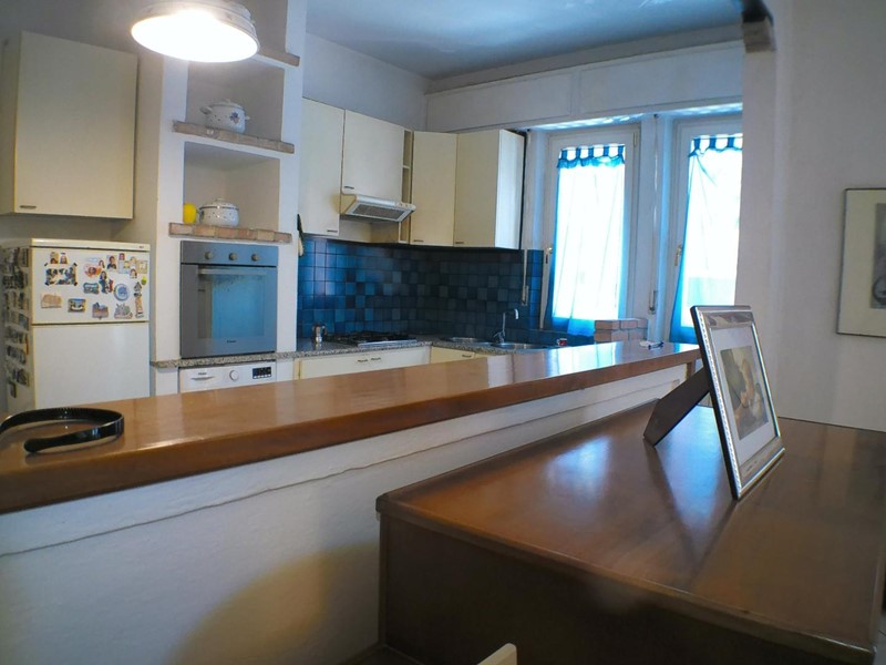 Quadrilocale in Vendita a Carrara, zona Avenza, 159'000&euro;, 86 m², arredato