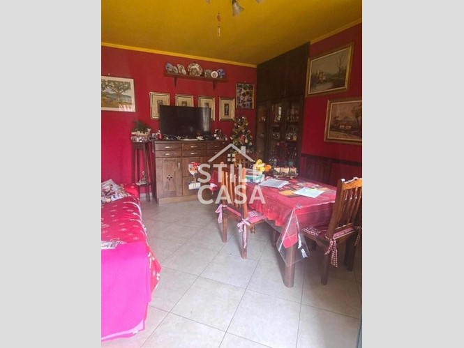 Quadrilocale in Vendita a Altopascio, zona Biagioni, 150'000&euro;, 78 m², con Box