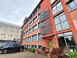 Magazzino in Vendita a Milano, 91'500&euro;, 59 m²