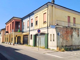 Trilocale in Vendita a Lungavilla, 36'893&euro;, 69 m²