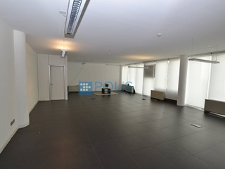 Ufficio in Affitto a Padova, 1'600&euro;, 130 m²