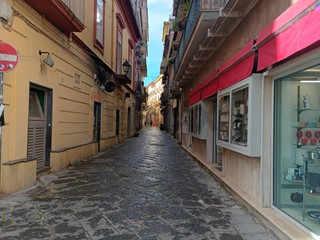 Immobile commerciale in Vendita a Caserta, 115'000&euro;, 92 m²