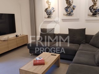 Quadrilocale in Vendita a Roma, 950'000&euro;, 118 m²