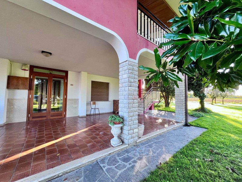 Trilocale in Vendita a Pordenone, 70'000&euro;, 115 m²