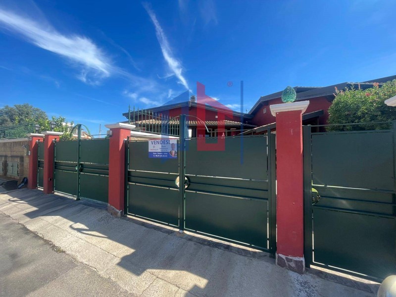 Casa Semi Indipendente in Vendita a Ardea, 219'000&euro;, 150 m²