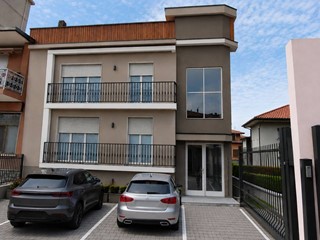 Trilocale in Vendita a Carvico, 235'000&euro;, 109 m²