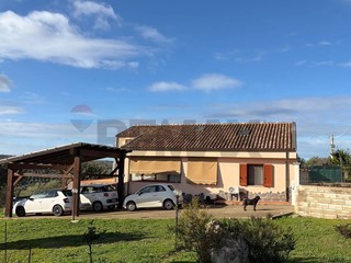 Casa Indipendente in Vendita a Tissi, 219'900&euro;, 189 m²