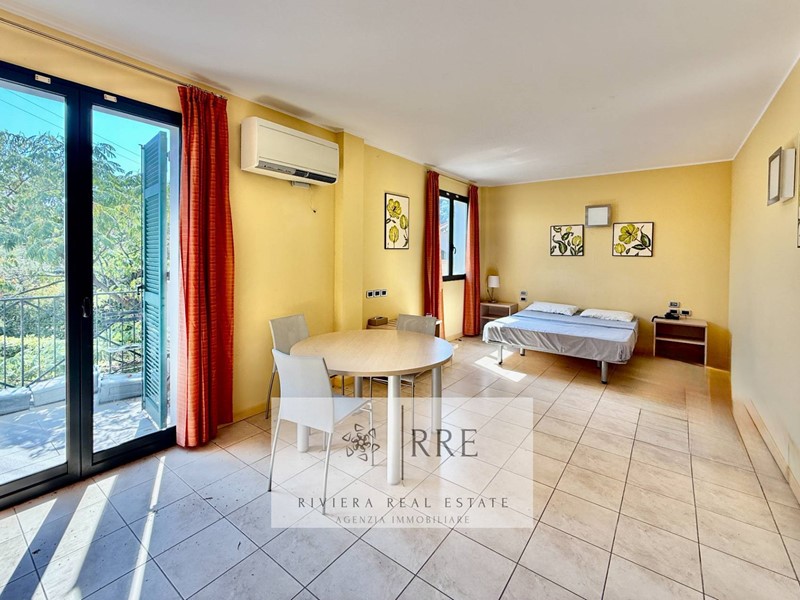 Monolocale in Vendita a Castellaro, 139'200&euro;, 50 m², con Box