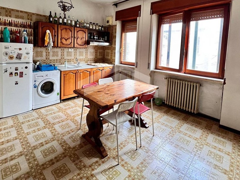 Appartamento in Affitto a Campobasso, 250&euro;, 120 m²