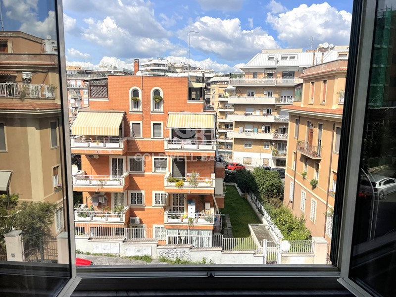Quadrilocale in Vendita a Roma, 450'000&euro;, 130 m²