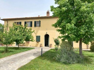 Rustico in Vendita a Vicchio, 798'000&euro;, 351 m²