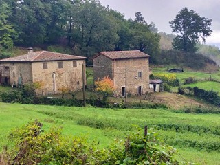 Rustico in Vendita a Scarperia e San Piero, 630'000&euro;, 250 m²
