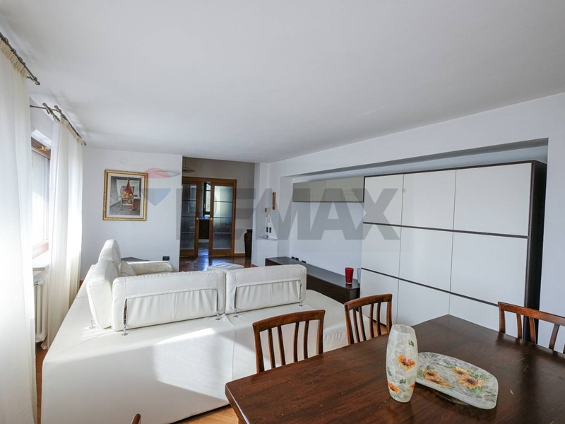 Quadrilocale in Vendita a Filago, 229'000&euro;, 210 m²