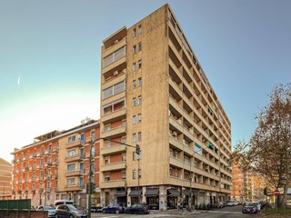 Bilocale in Vendita a Torino, 88'000&euro;, 62 m²