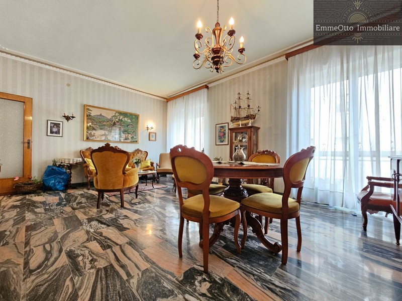 Appartamento in Vendita a Cagliari, 410'000&euro;, 160 m²