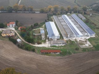 Capannone in Vendita a Arcevia, 850'000&euro;, 7000 m²