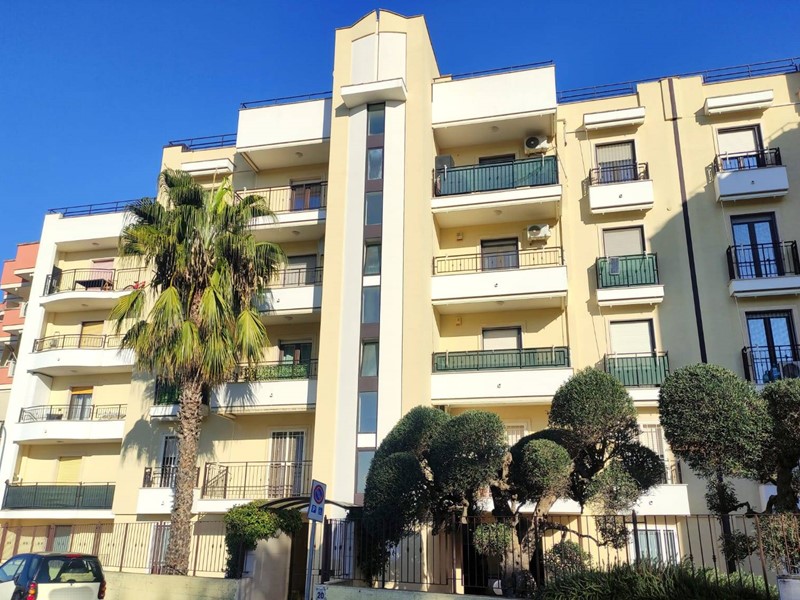 Trilocale in Vendita a Casamassima, 150'000&euro;, 90 m²